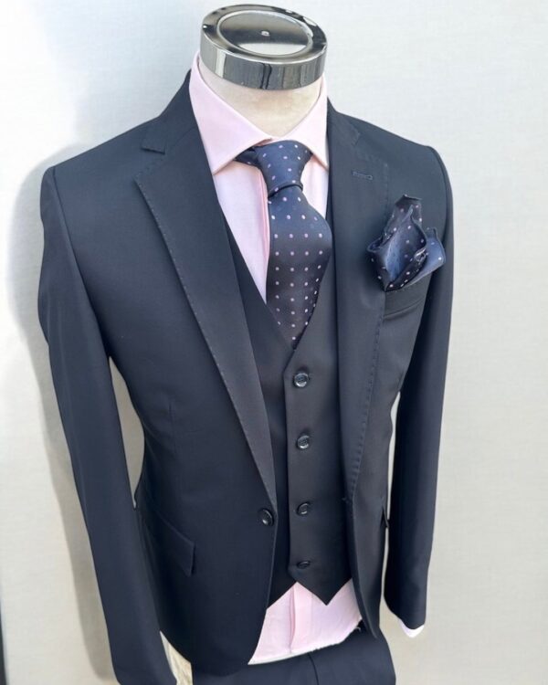 One Button Suit - Image 4